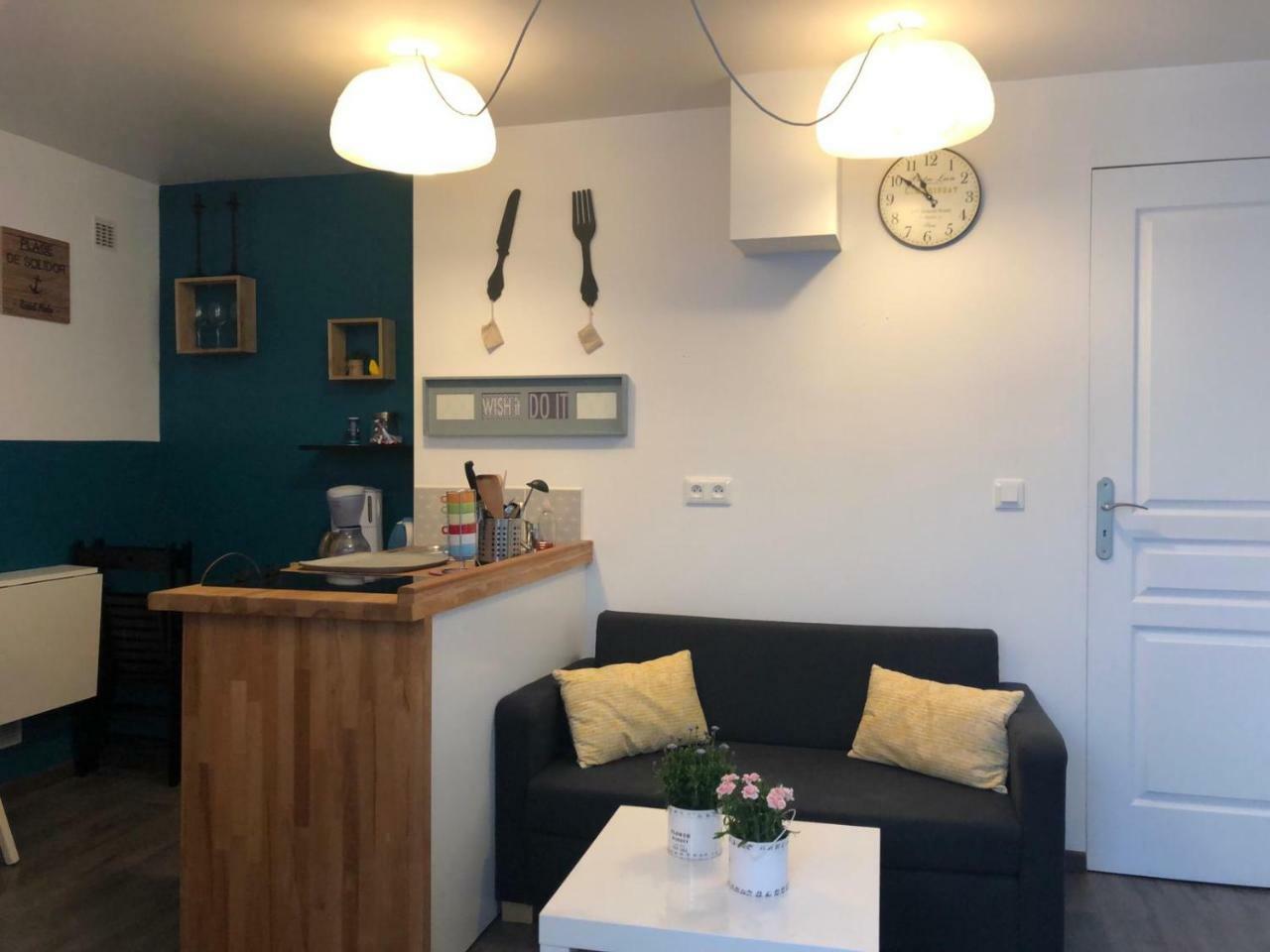 Studio Centre Appartamento Dinan Esterno foto
